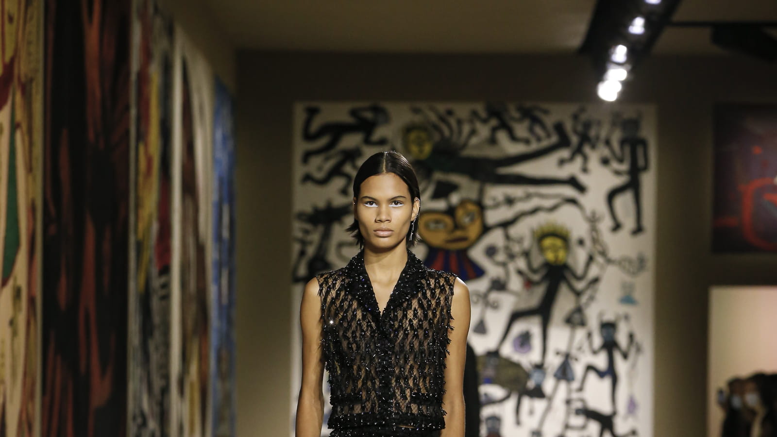 Look 2