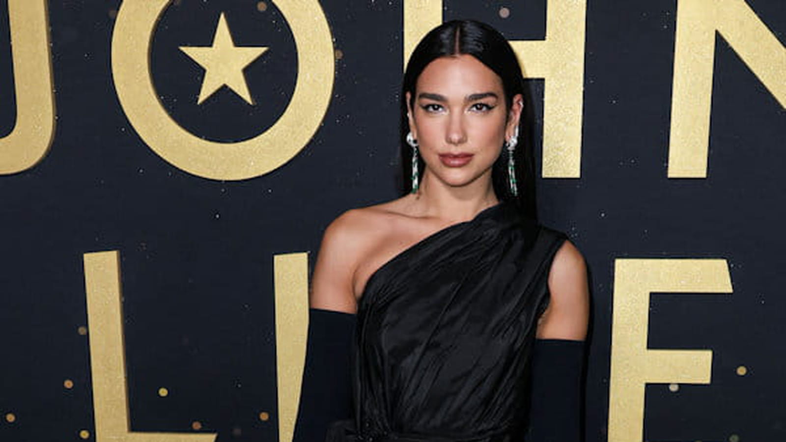 Dua Lipa le 20 novembre 2022