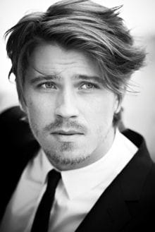 garrett hedlund picture 220