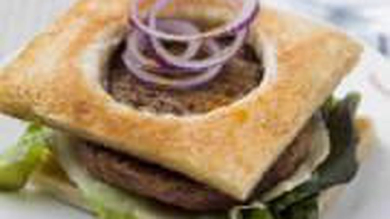 Croque monsieur aux oignons