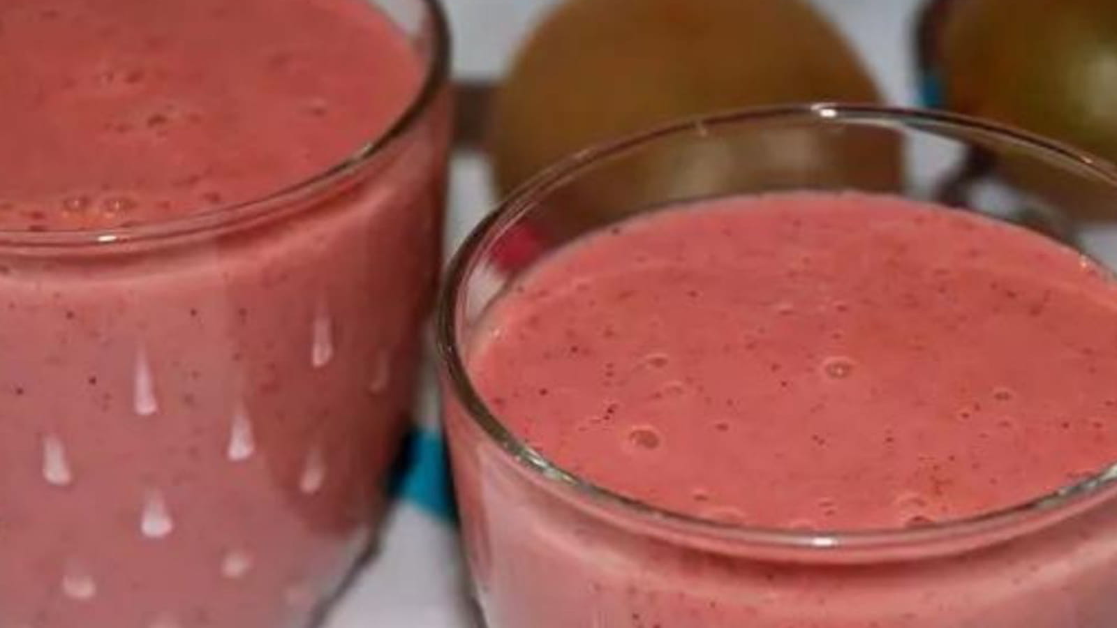 Smoothie kiwi framboise à la vanille