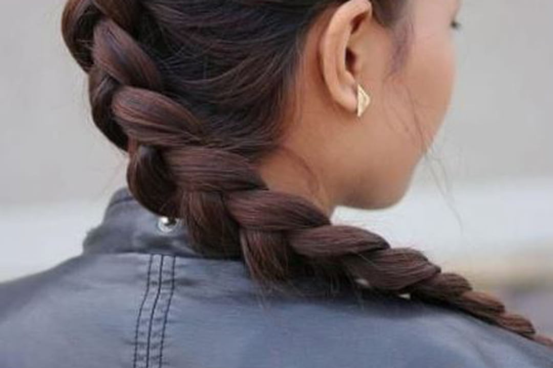 La tresse sur le côté