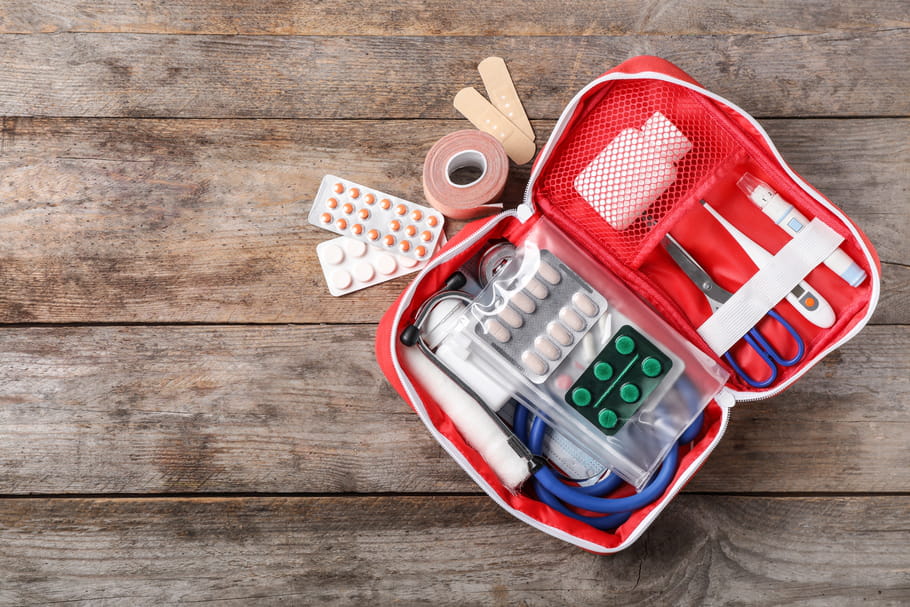 Comment voyager avec des médicaments (avion...) ?