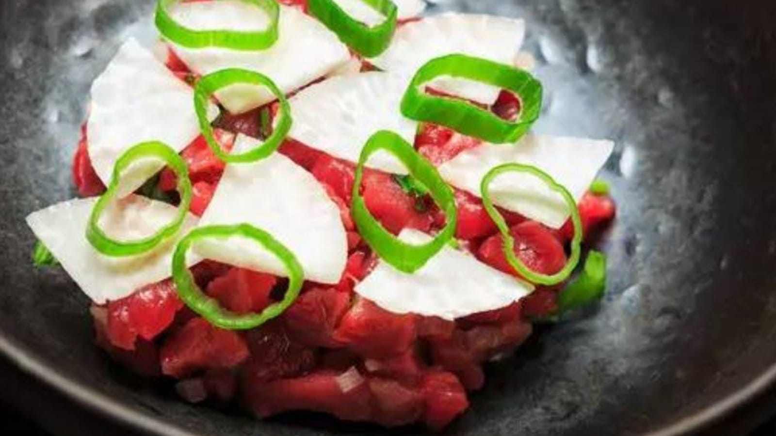 Tartare de bœuf irlandais et radis noir