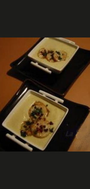 Soupe minceur&nbsp;: cr&egrave;me d'endives et noix de Saint-Jacques