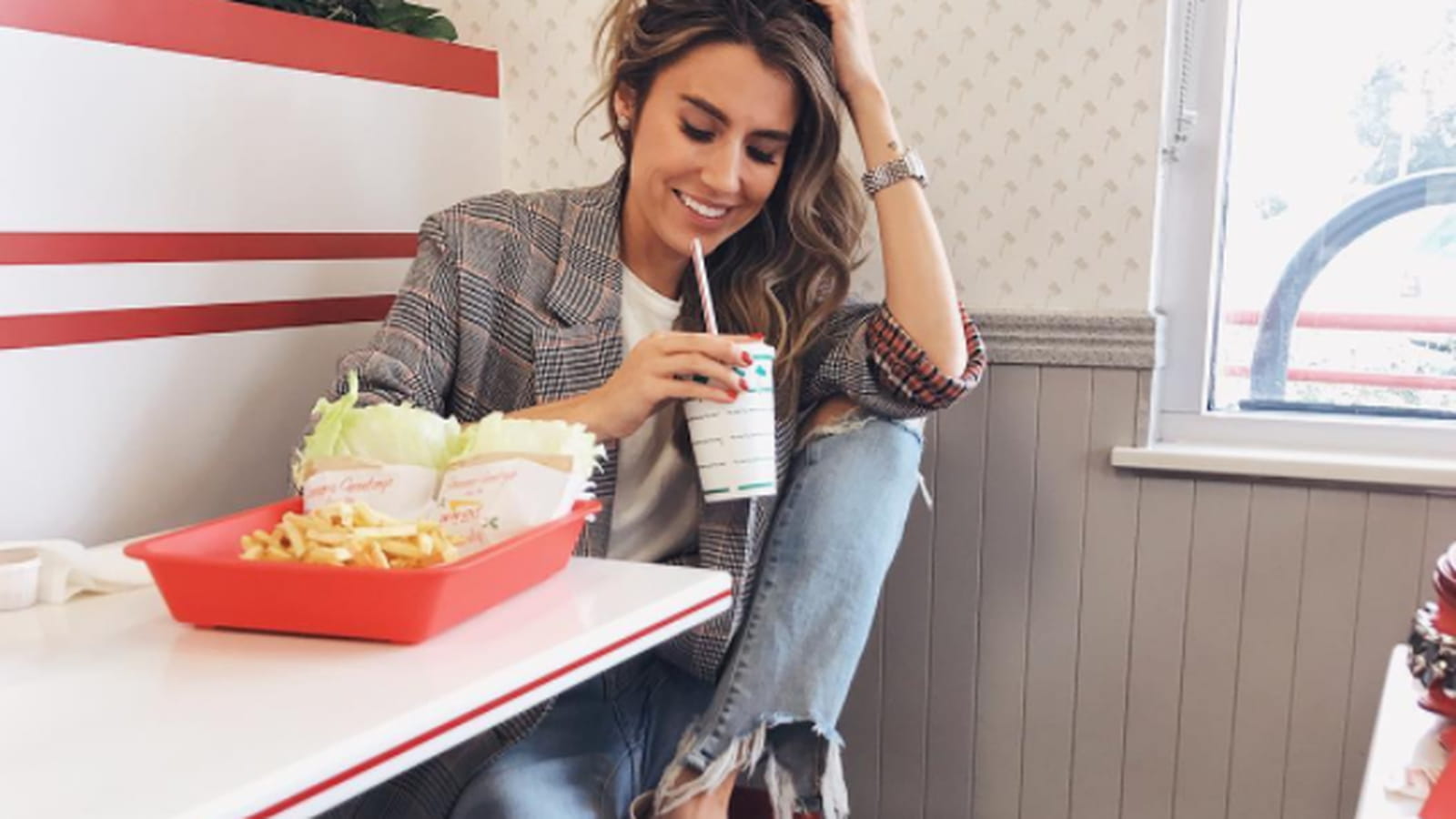 @hellofashionblog