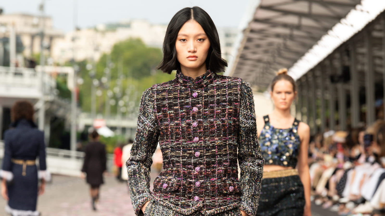 Look 13