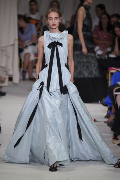 D&eacute;fil&eacute; Oscar de la Renta