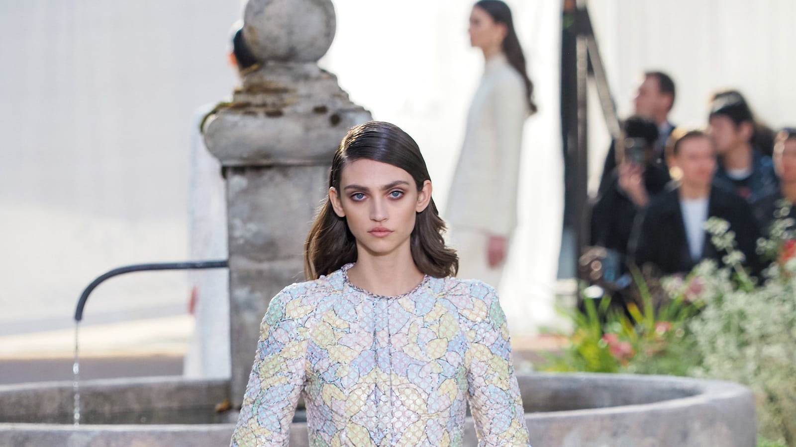 Look 33
