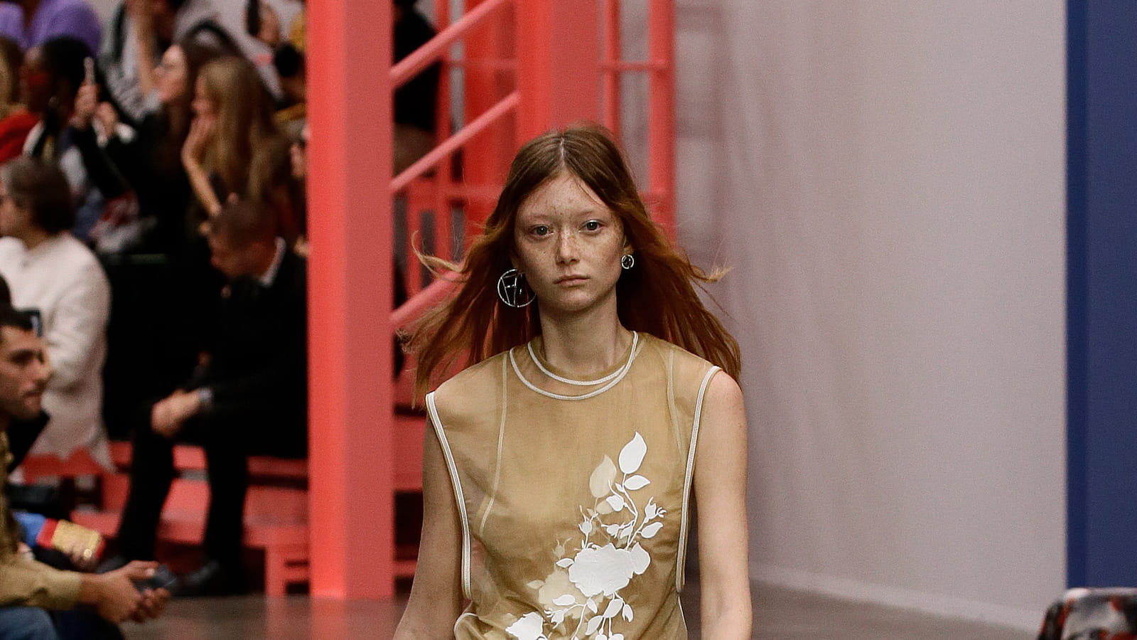 Look 19 