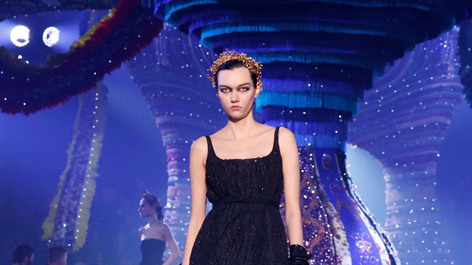 Look 94