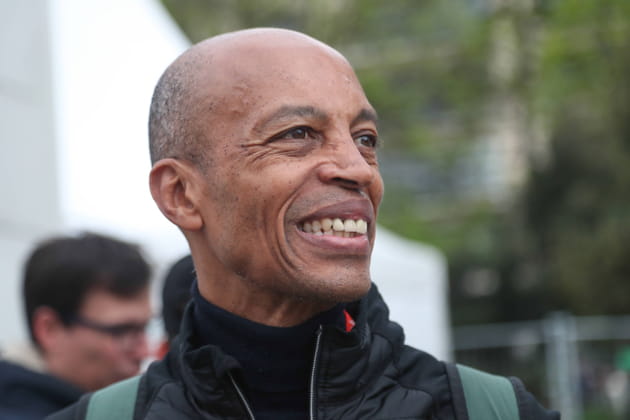 Stéphane Diagana : son job d'été "particulièrement calme"