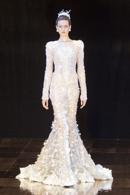 D&eacute;fil&eacute; Guo Pei