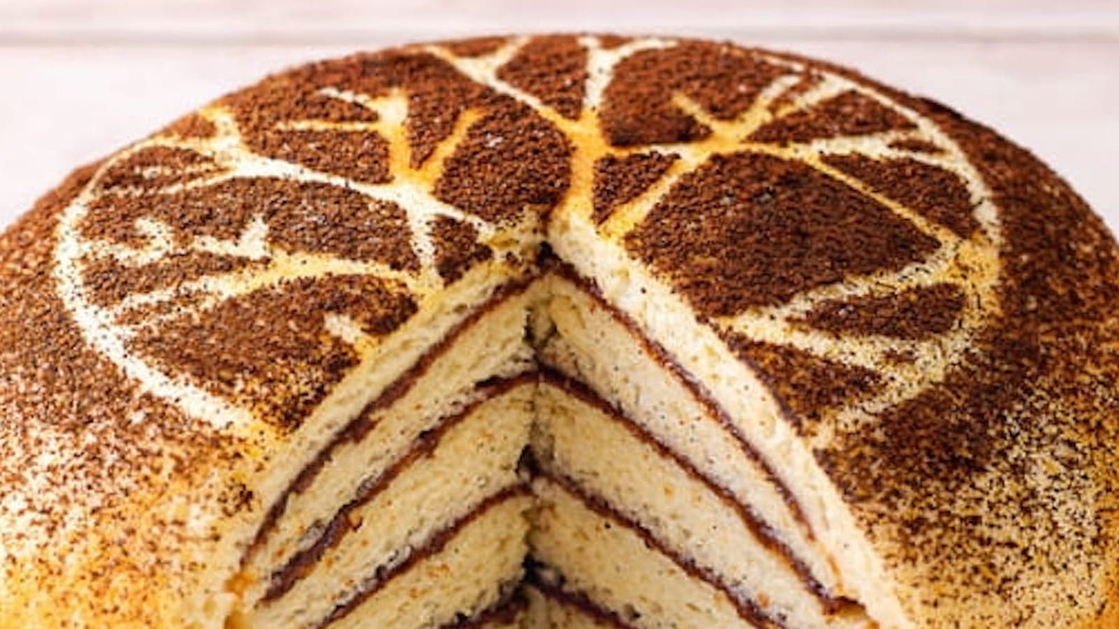 Gâteau de crêpes soufflées à la pâte à tartiner 