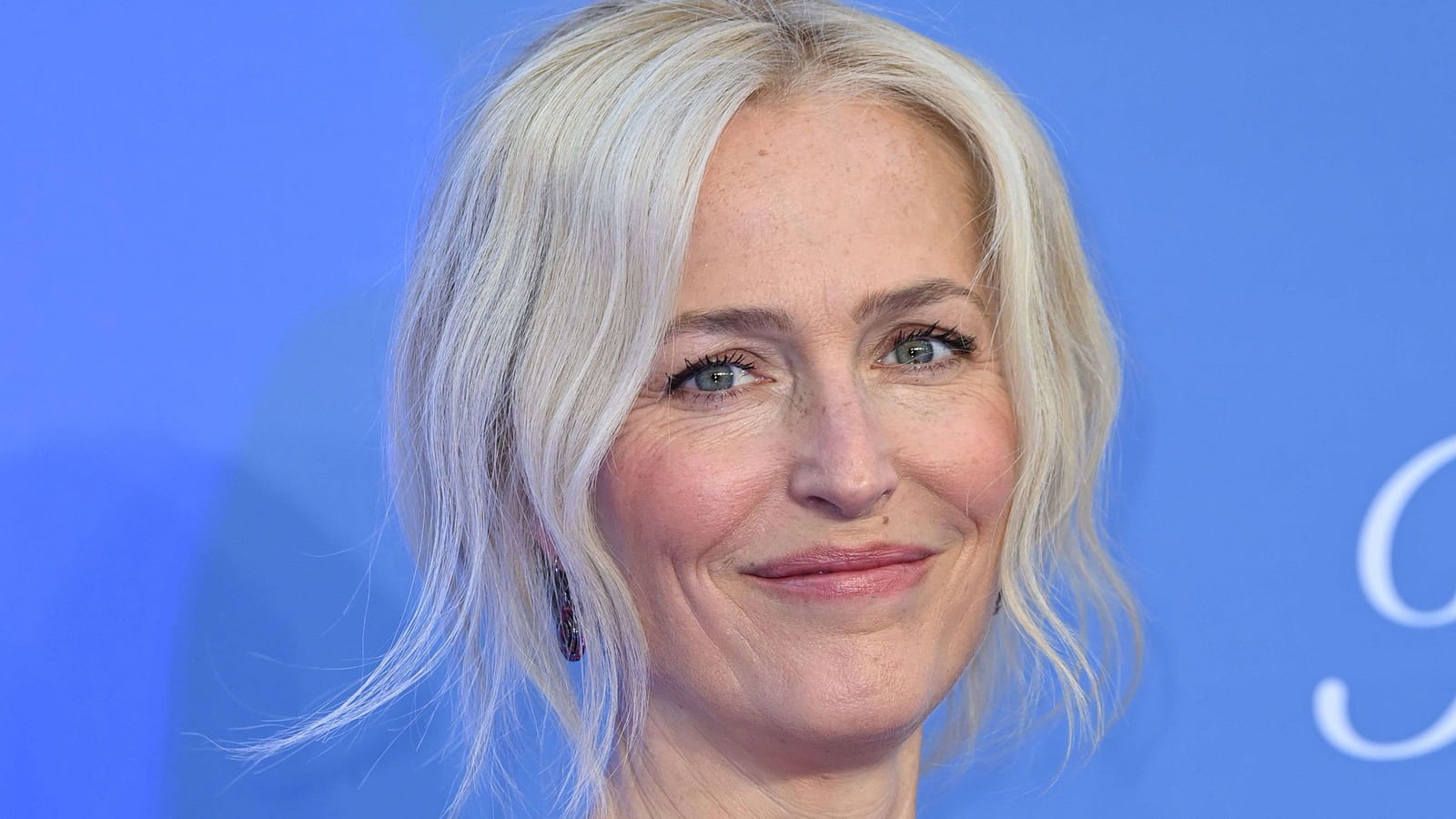 Gillian Anderson