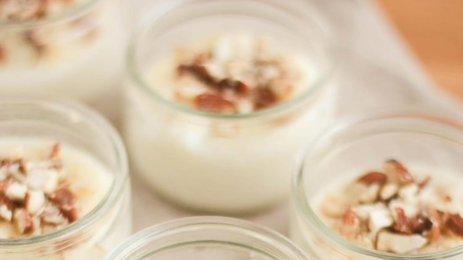 Semoule au lait d'amande et vanille
