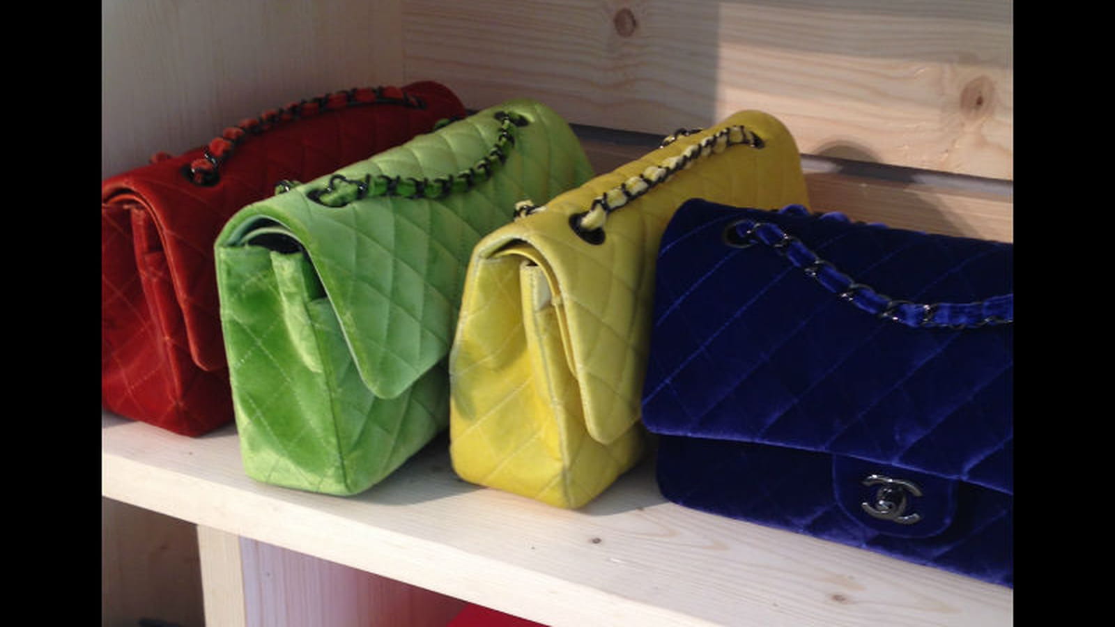 Des sacs - matelassés - hauts en couleurs