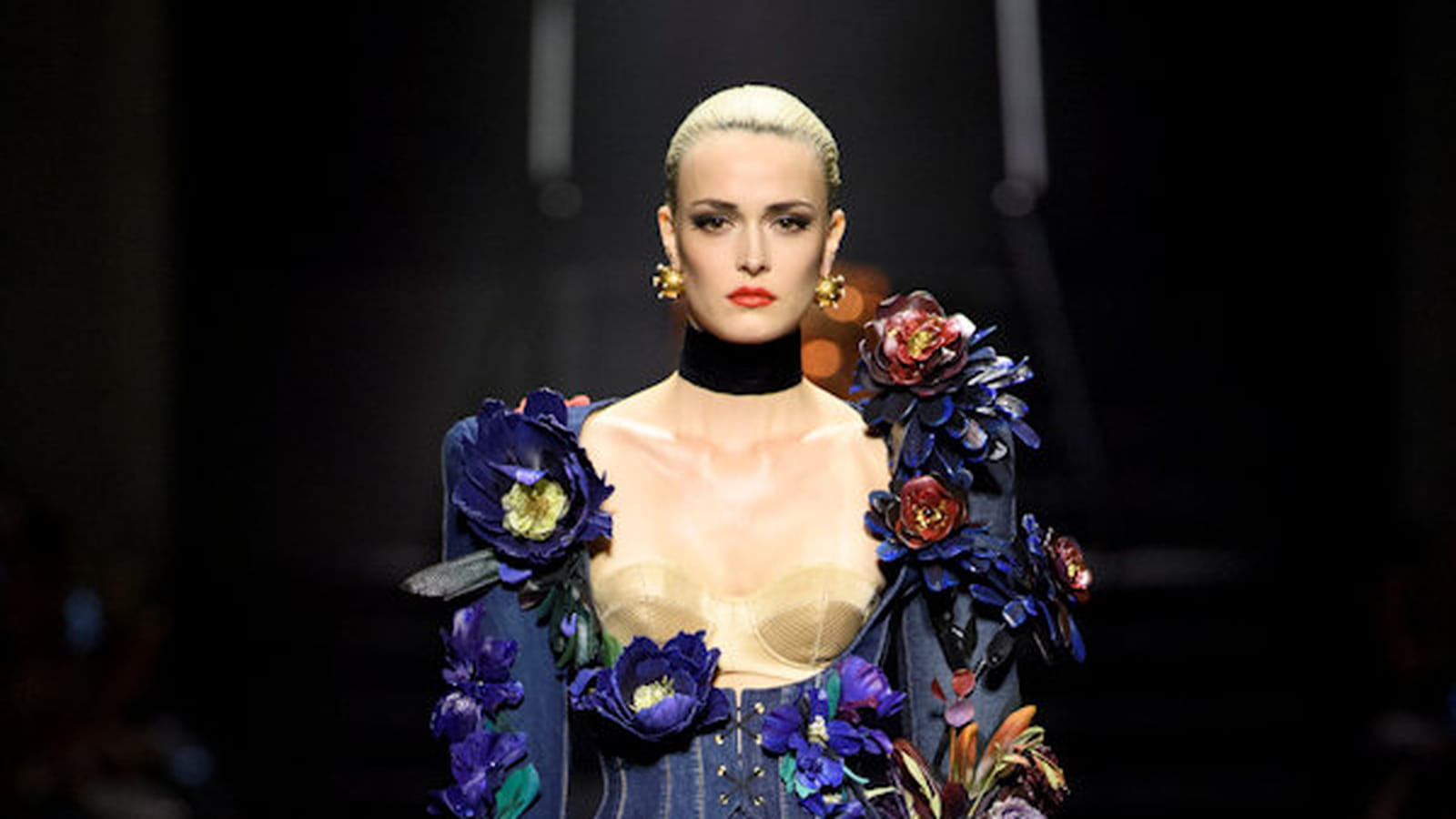 Look 24