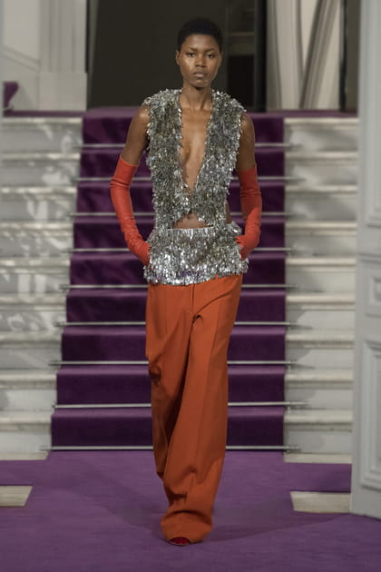 Look 47&nbsp;du d&eacute;fil&eacute; Valentino haute couture printemps-&eacute;t&eacute; 2024