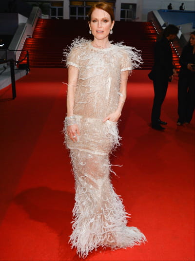 julianne moore cannes robe chanel