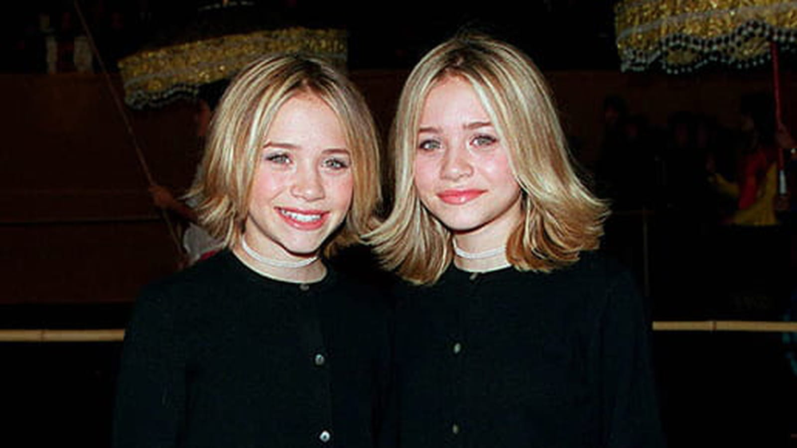 Mary-Kate et Ashley Olsen le 16 décembre 1999