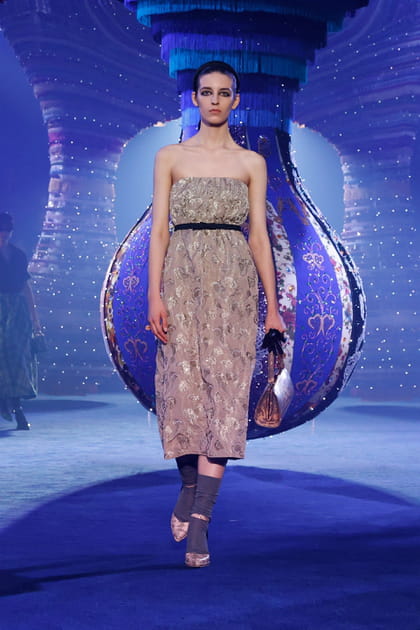 Look 64&nbsp;du d&eacute;fil&eacute; Dior