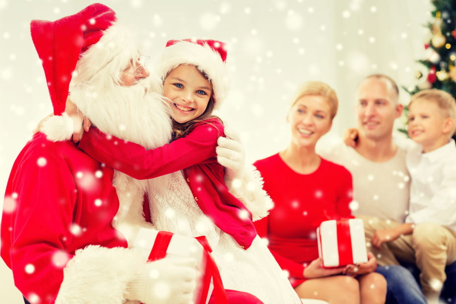 Faut-il le laisser croire au Père Noël ?