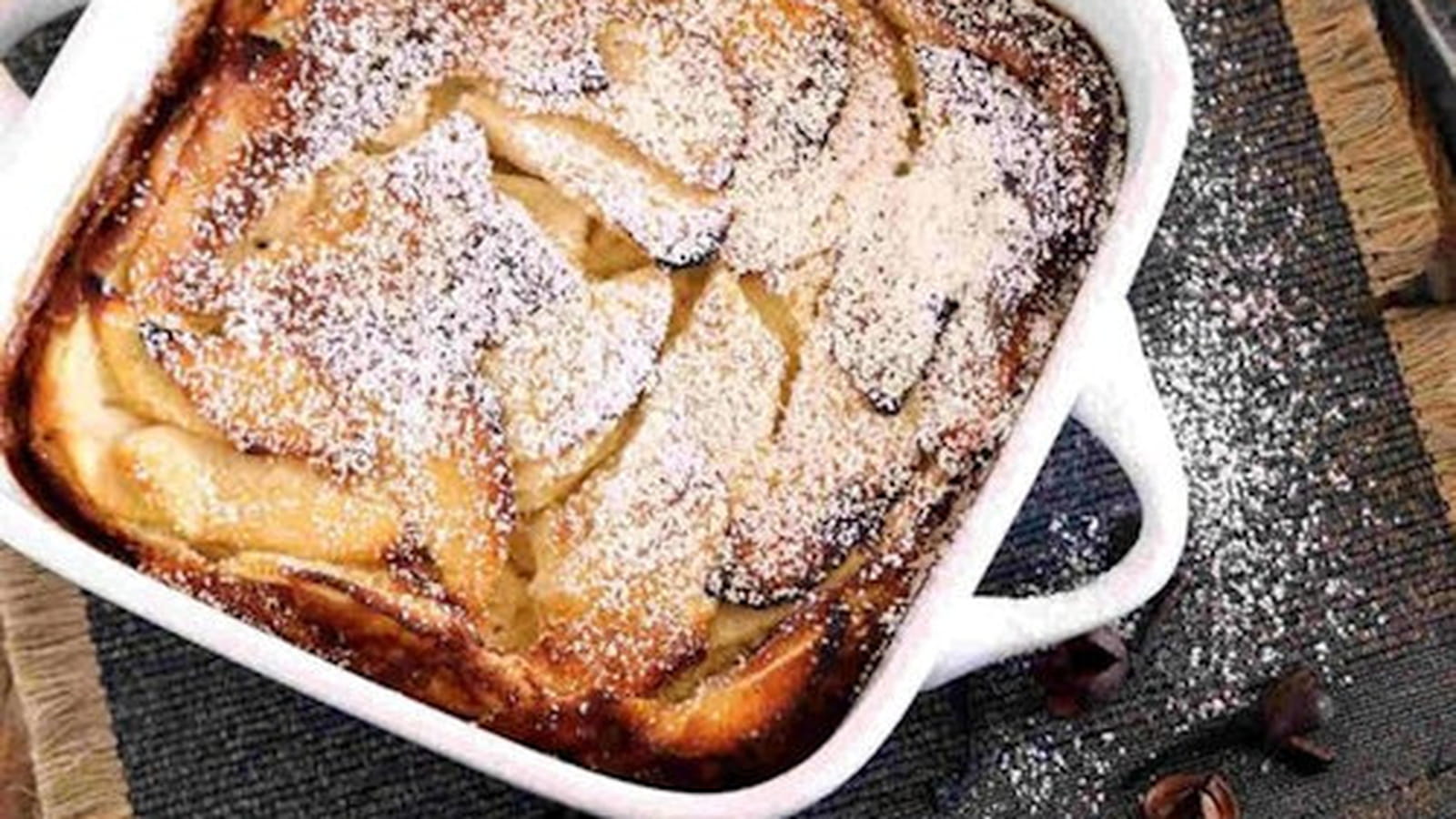 Clafoutis aux pommes parfumé à la vanille et cannelle