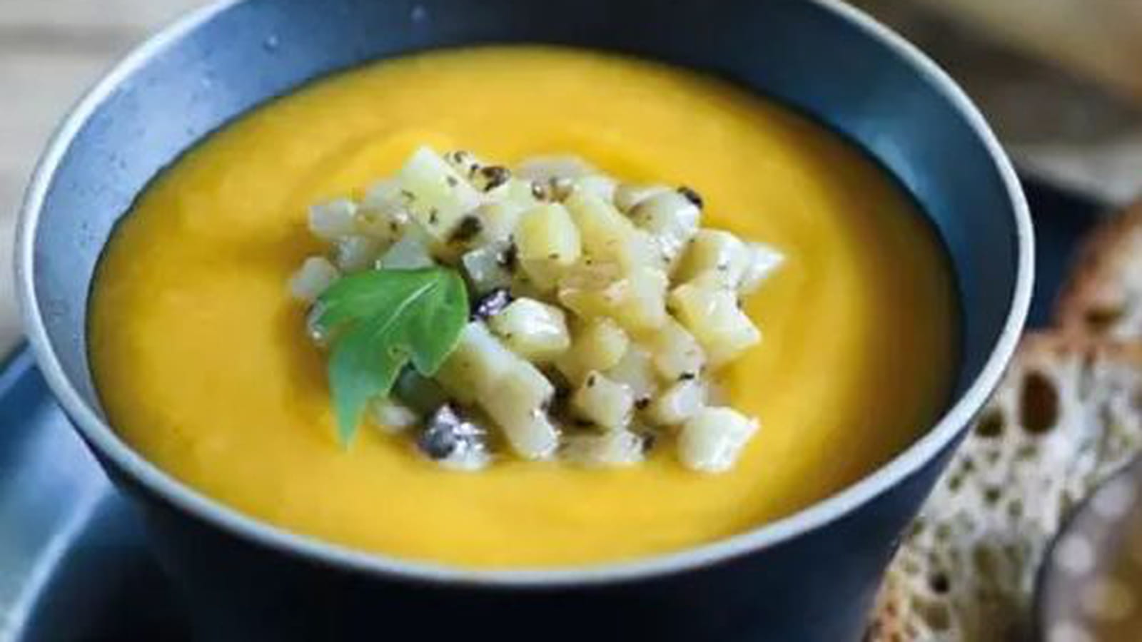 Velouté de potiron et comme un risotto de Juliette à la truffe