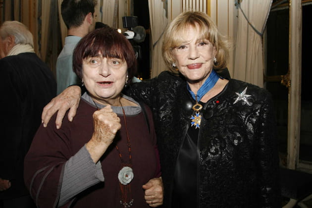 Agnès Varda et son amie Jeanne Moreau en 2007