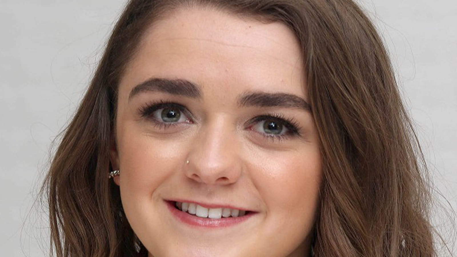 Maisie Williams sans frange