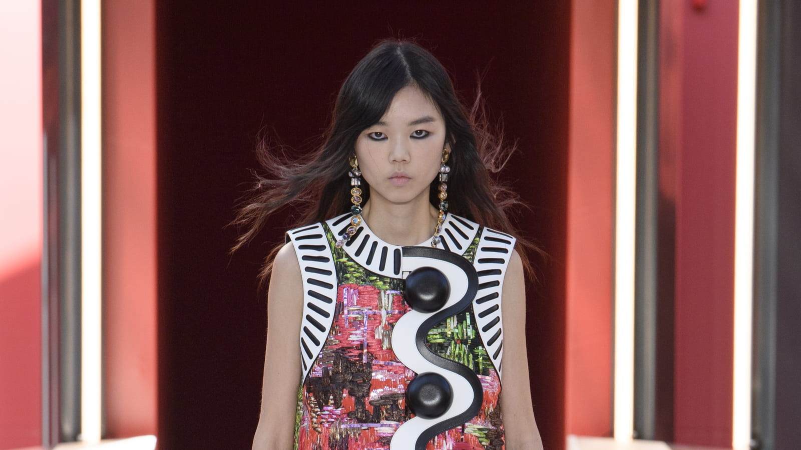 Look 13