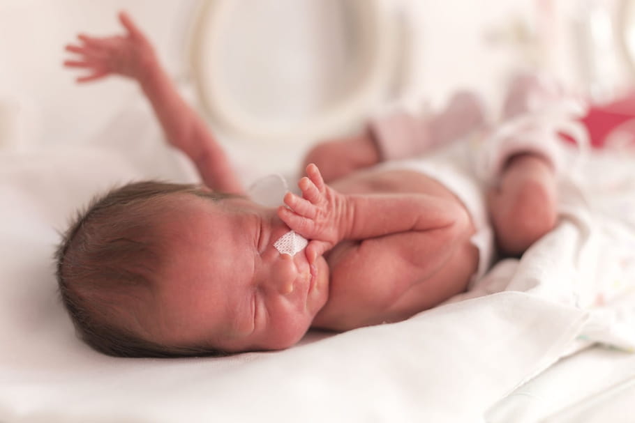 La santé des bébés prématurés s'améliore