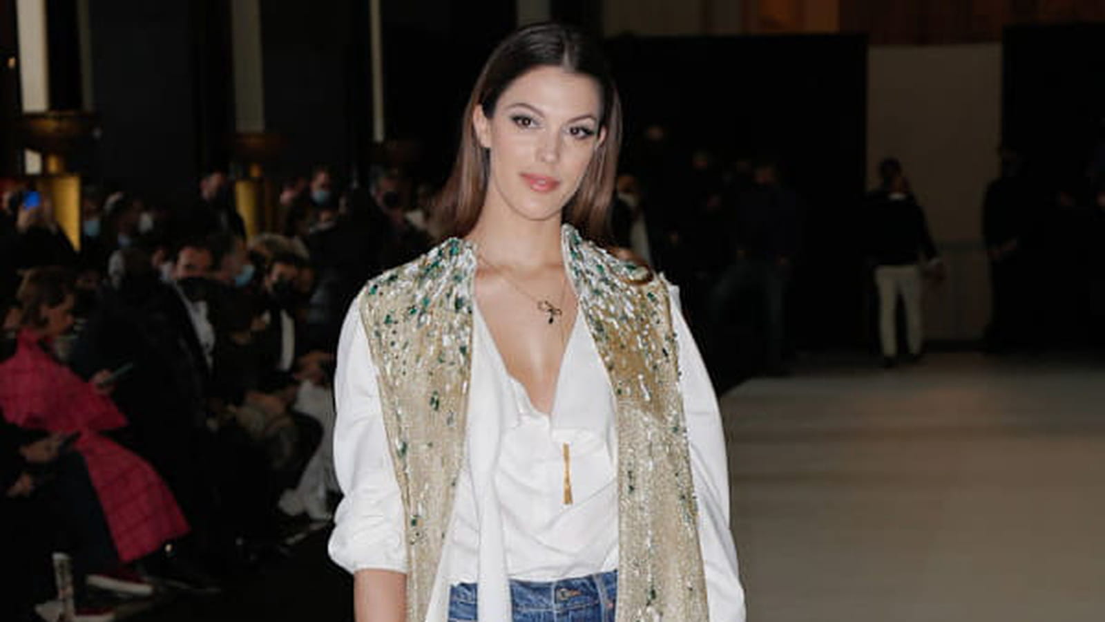 Iris Mittenaere le 25 janvier 2022