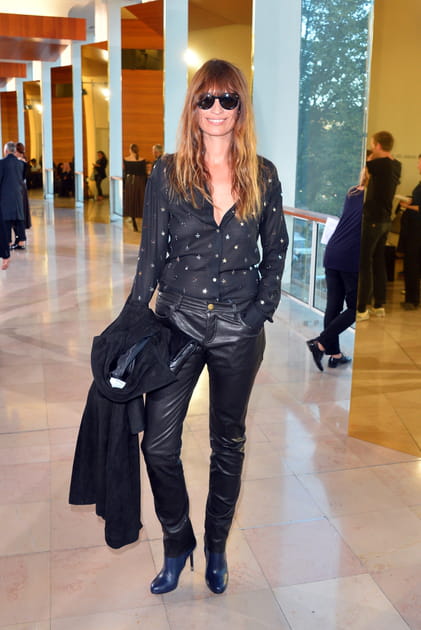 Caroline de Maigret au d&eacute;fil&eacute; Anthony Vaccarello