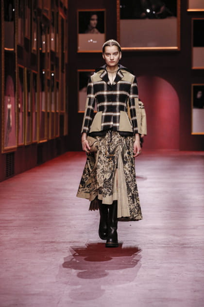 Look 27&nbsp;du d&eacute;fil&eacute; Dior