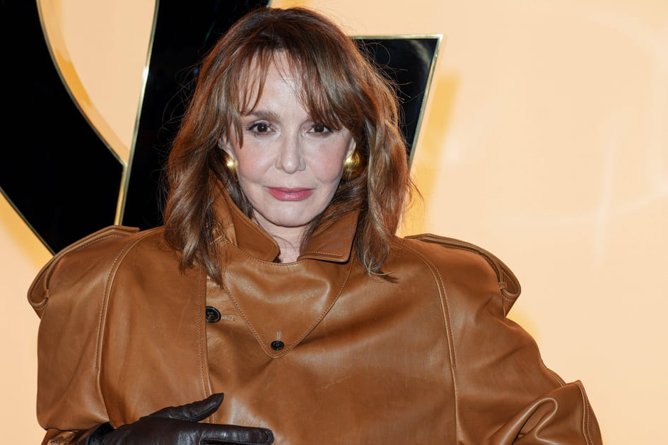 Philippine Leroy-Beaulieu, s&eacute;duisante avec sa bouche rose