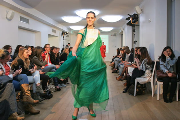 Sous les projecteurs