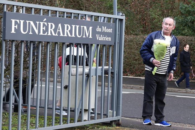 Les fans se recueillent