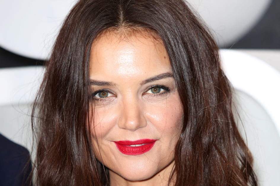 Le rouge &agrave; l&egrave;vres rouge de Katie Holmes