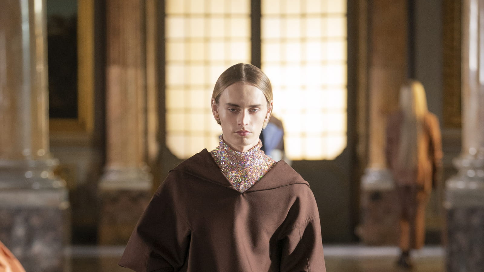 Look 35