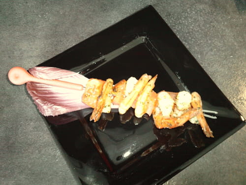 Brochettes de crevettes à l'ail et persil