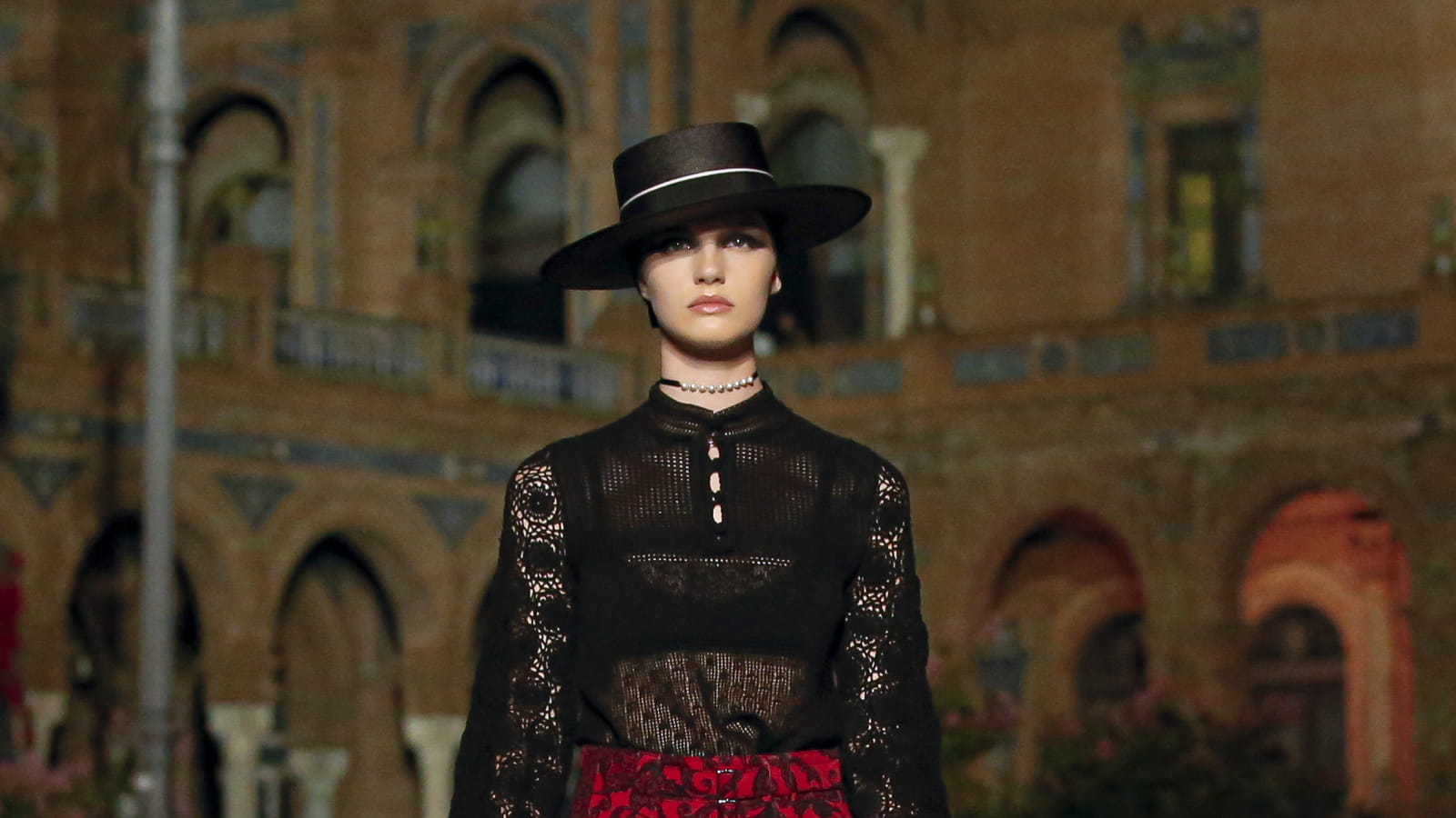 Look 36