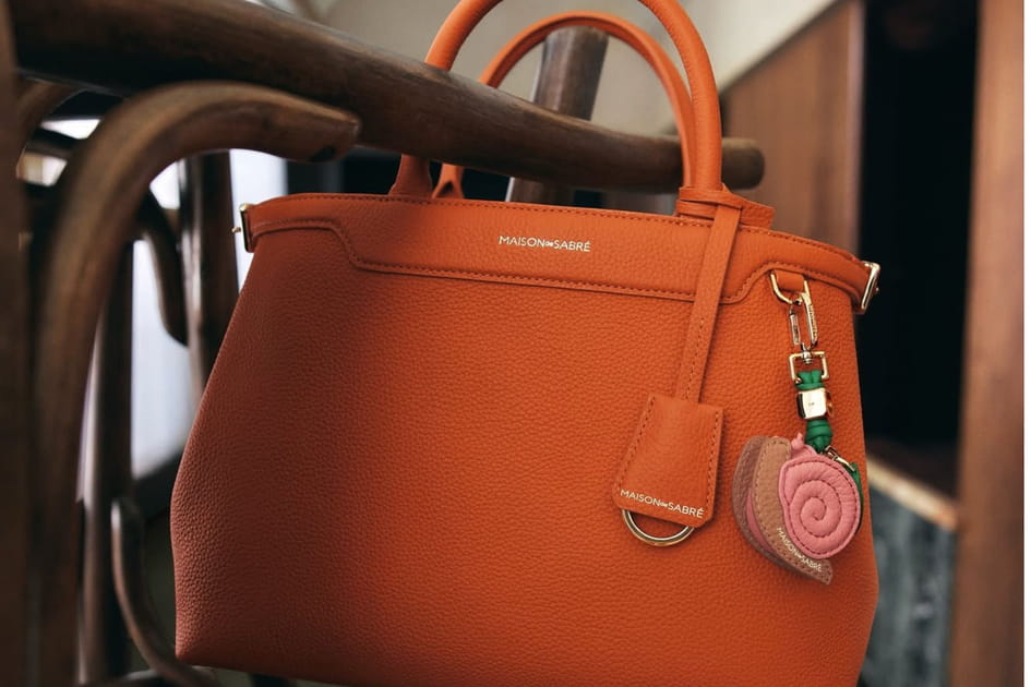 Sac M&eacute;dium Palais, Maison de Sabr&eacute;