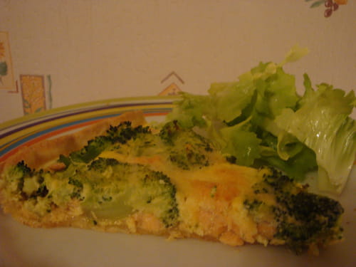 Quiche au brocoli et au saumon frais