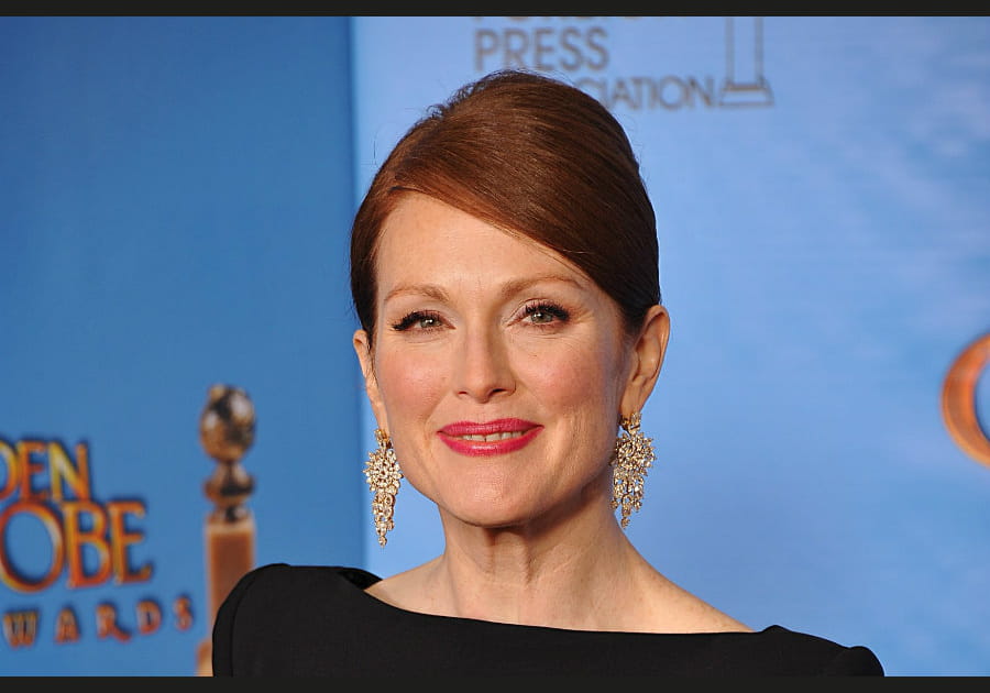 Le chignon chic de Julianne Moore