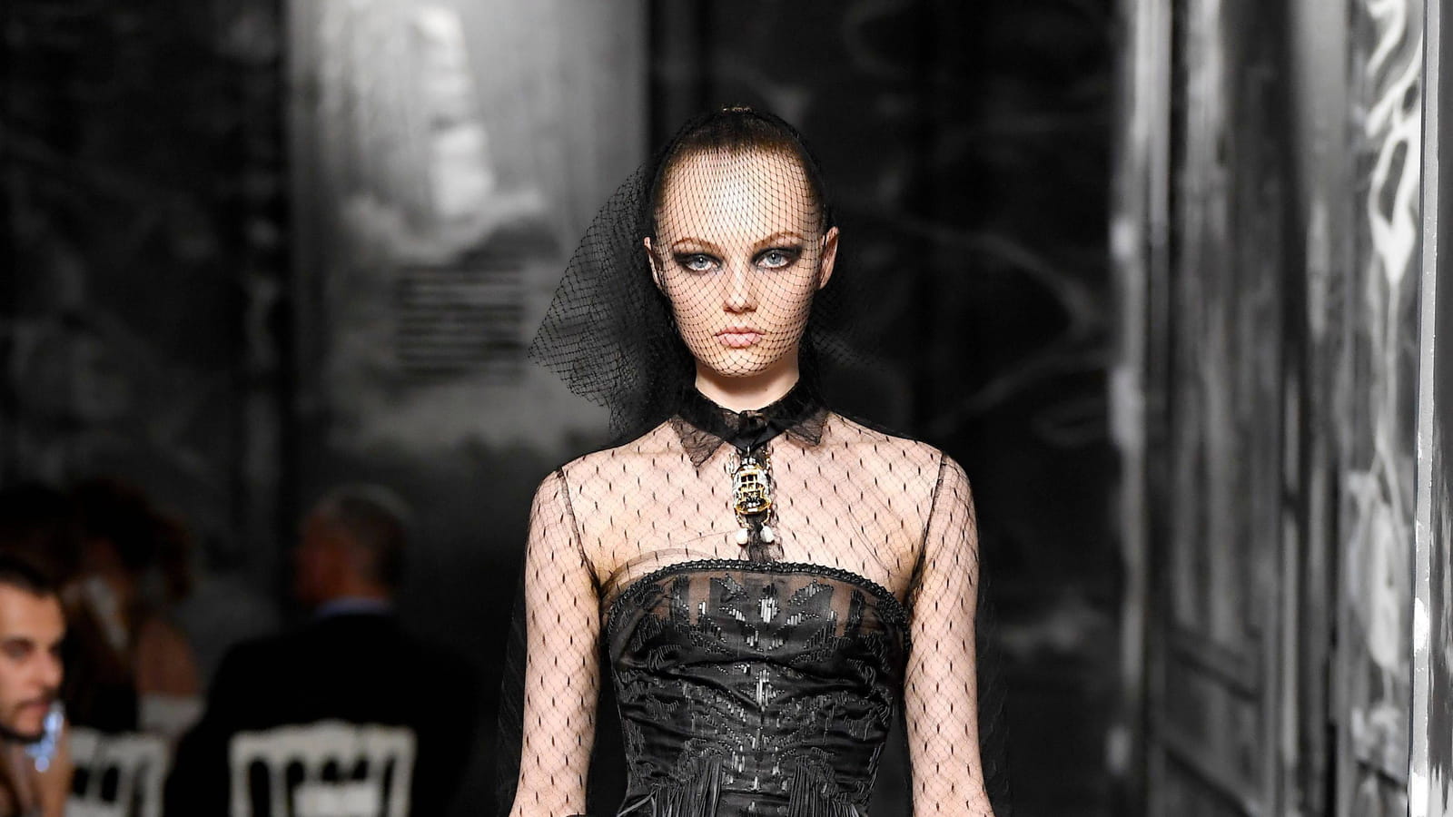 Look 9
