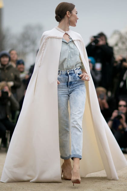 Street style &agrave; Paris : la maxi-cape