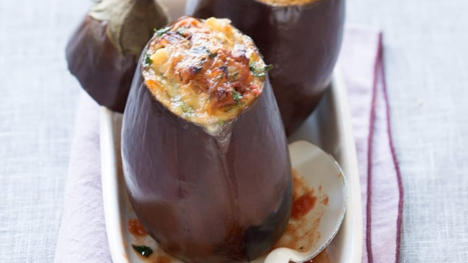 Aubergines farcies au reblochon et à l’agneau
