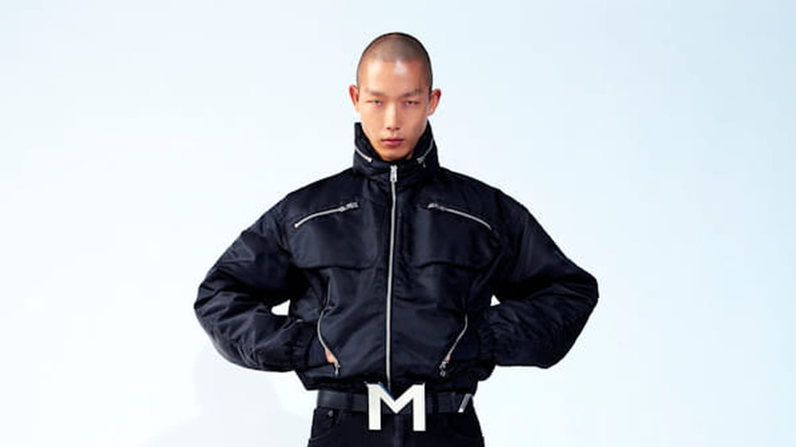 Bomber, ceinture et jean Mugler H&M